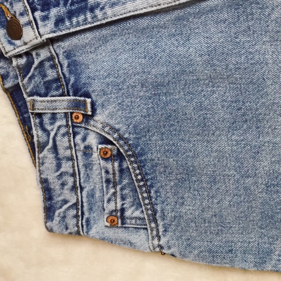 Vintage Levi’s 521 Cutoff Shorts H04 - Picture 3 of 5